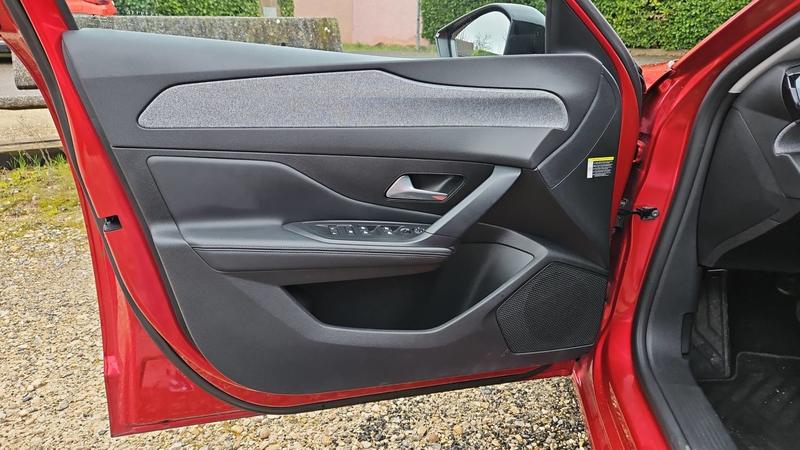 Peugeot 308 III 1.5 BlueHDi 130 Eat8 Allure Pack - Automatique