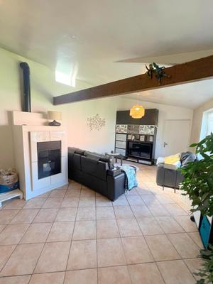 Maison - 140 m² - 5 pièces