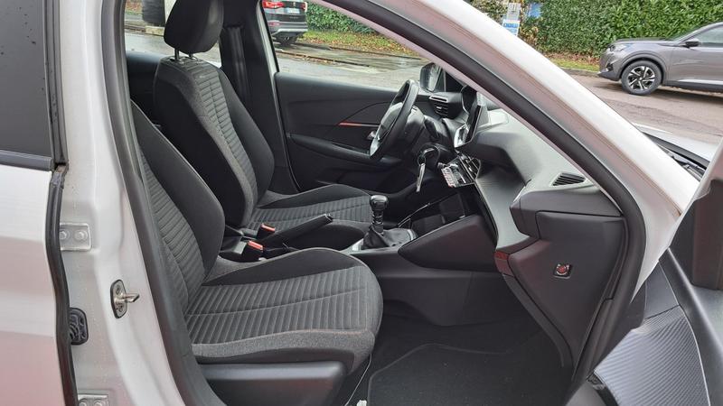 Peugeot 208 Bluehdi 100 Ss Bvm6 Active