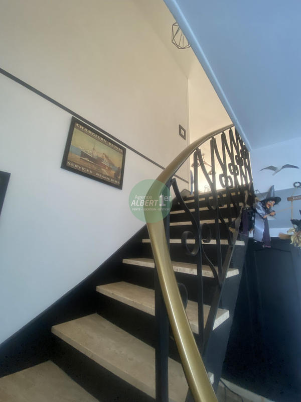 Maison - 120 m² - 5 pièces