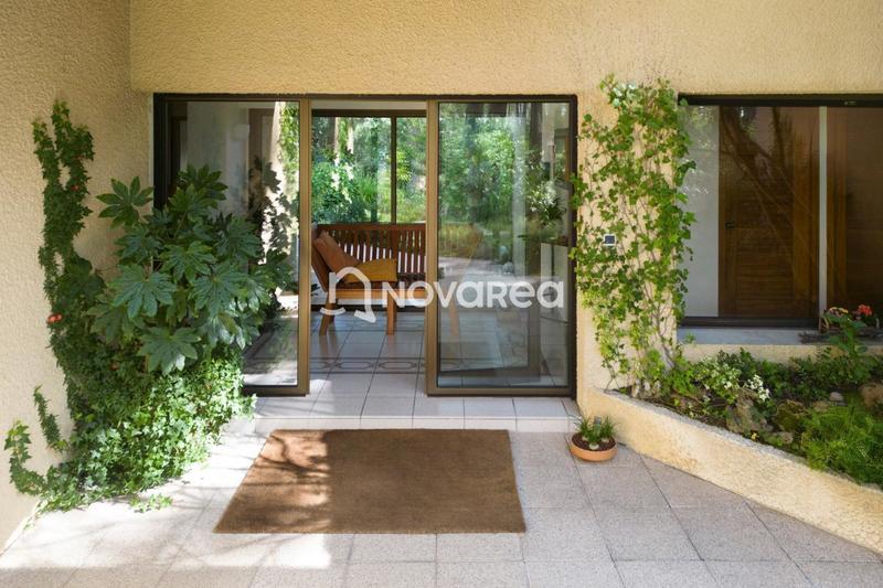 Maison - 163 m² - 5 pièces