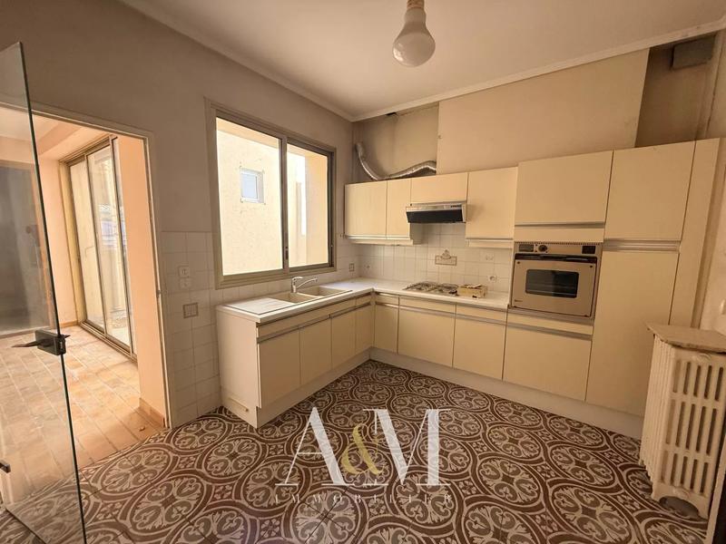 Appartement - 148 m² - 7 pièces