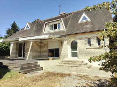 Maison - 155 m² - 7 pièces
