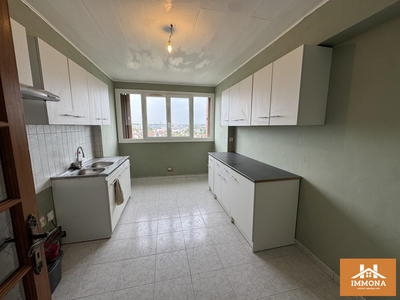 Appartement - 79 m² - 4 pièces