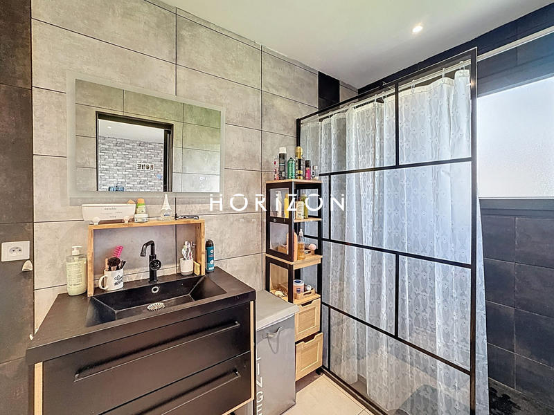 Maison - 80 m² - 3 pièces