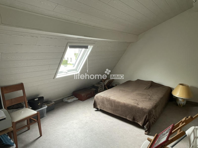 Maison - 180 m² - 8 pièces