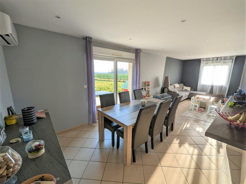 Maison - 111 m² - 6 pièces