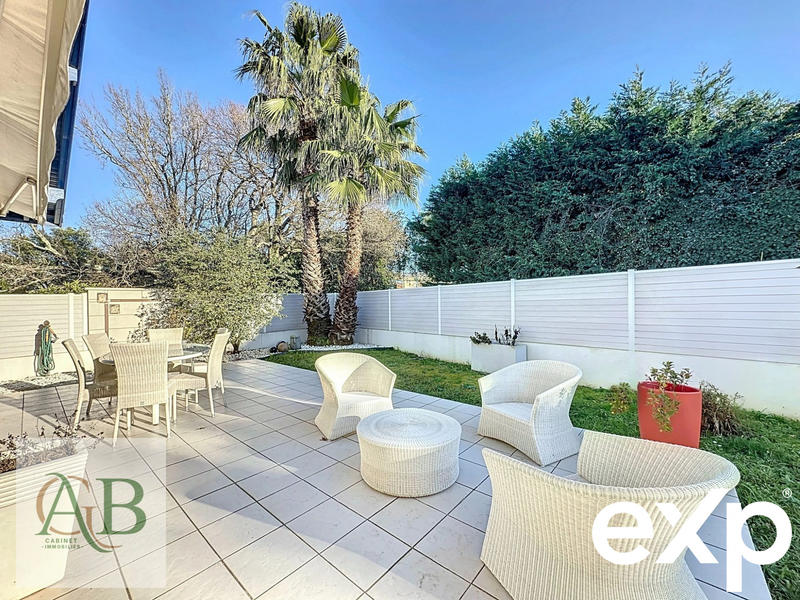 Maison - 159 m² - 5 pièces