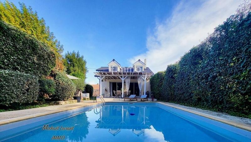 Maison - 173 m² - 5 pièces