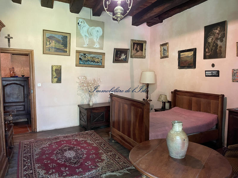 Maison - 320 m² - 8 pièces