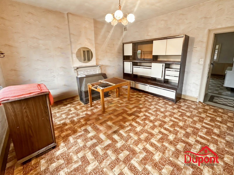 Maison - 1 m² - 5 pièces