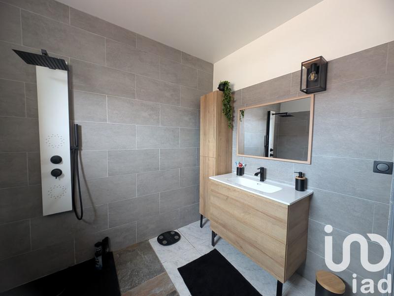 Maison - 102 m² - 4 pièces