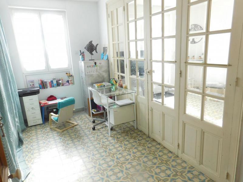 Maison - 250 m² - 7 pièces