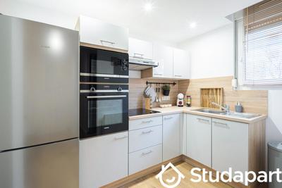 Chambre - 11 m² - 1 pièce