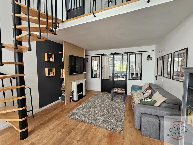 Appartement - 135 m² - 5 pièces