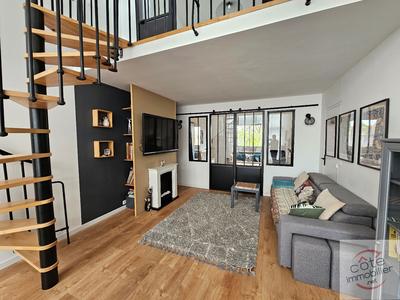 Appartement - 135 m² - 5 pièces