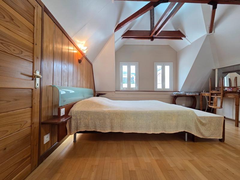 Maison de ville - 140 m² - 4 pièces