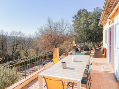 Maison - 166 m² - 6 pièces