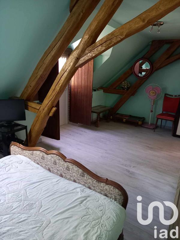 Maison - 212 m² - 7 pièces