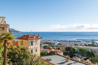 Appartement - 190 m² - 4 pièces