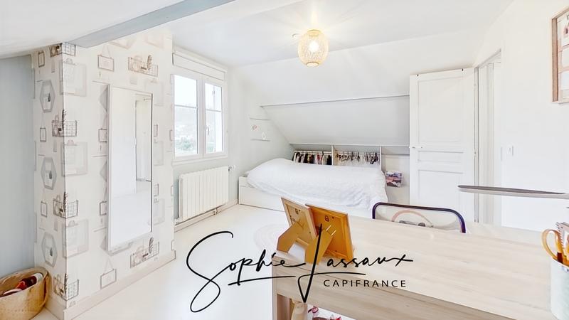 Maison - 80 m² - 4 pièces