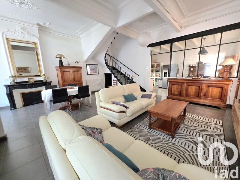 Maison de ville - 270 m² - 10 pièces