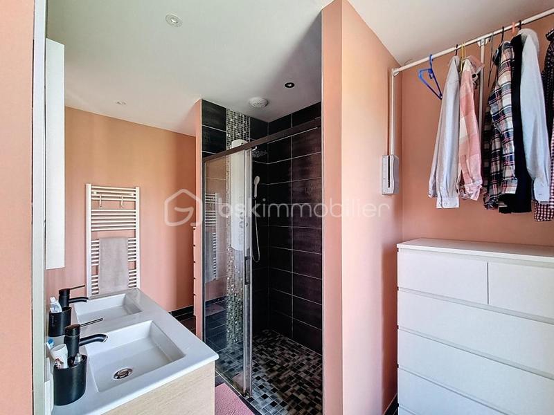 Maison - 150 m² - 7 pièces