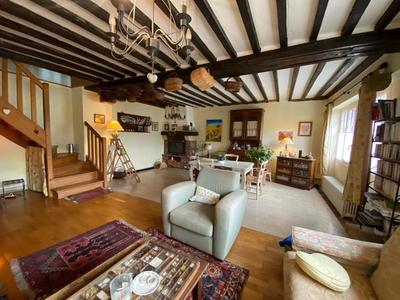 Maison - 160 m² - 7 pièces