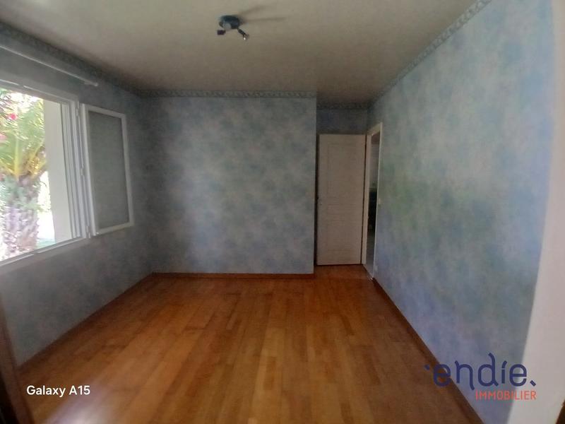 Maison - 163 m² - 7 pièces