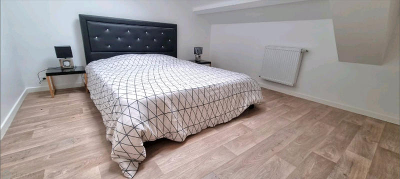 Maison - 213 m² - 9 pièces