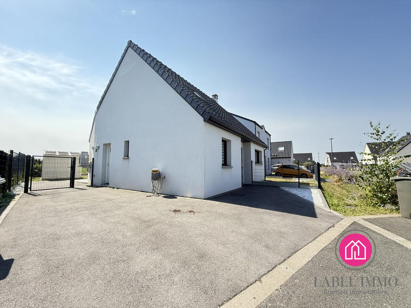 Maison - 100 m² - 4 pièces