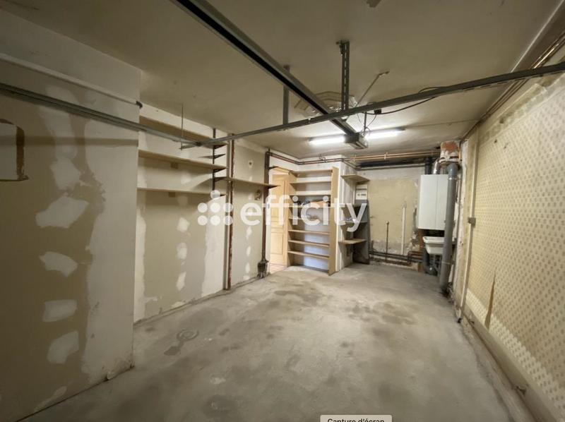 Maison - 99 m² - 5 pièces