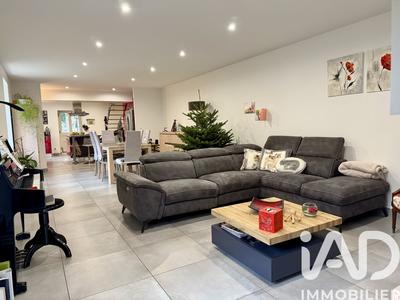 Maison - 137 m² - 5 pièces