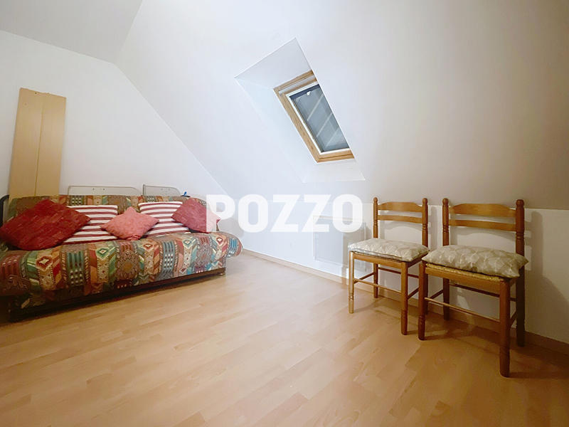 Maison - 90 m² - 5 pièces