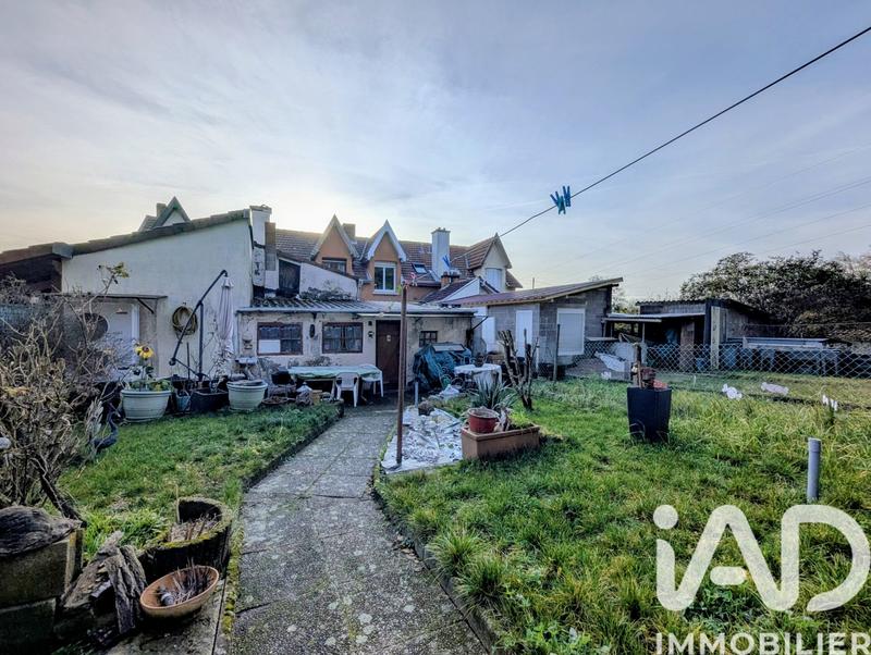 Maison - 100 m² - 4 pièces