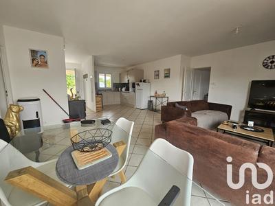 Maison - 92 m² - 4 pièces