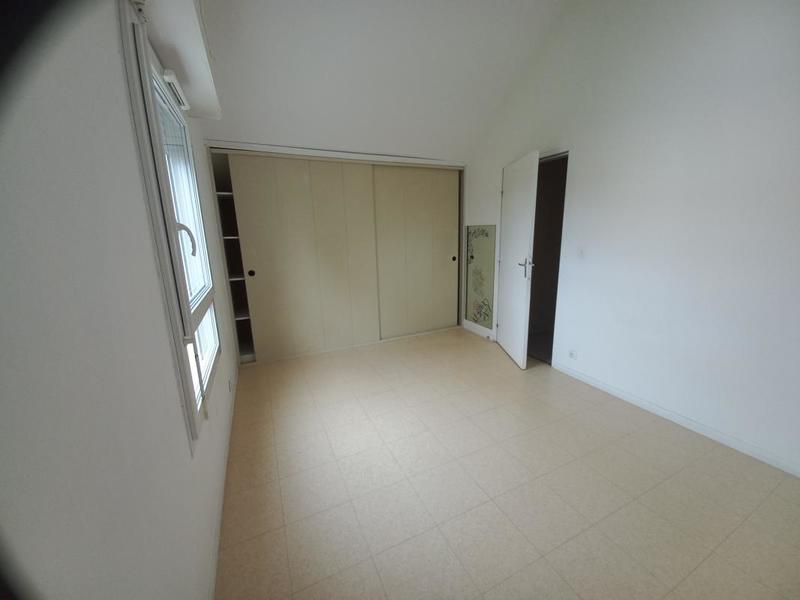 Appartement ancien - 83 m² - 4 pièces