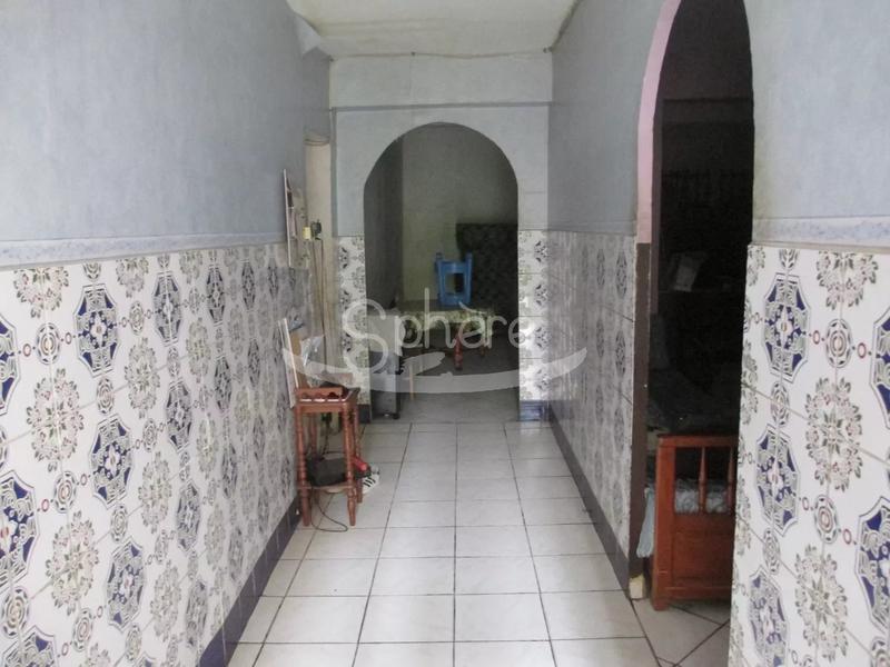 Maison de ville - 160 m² - 9 pièces