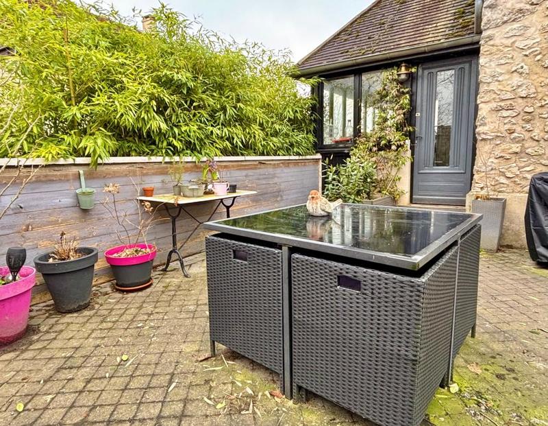 Maison - 200 m² - 7 pièces