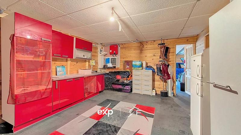 Maison - 94 m² - 4 pièces