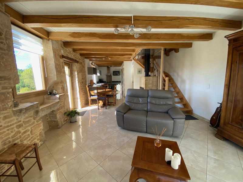 Maison - 182 m² - 10 pièces