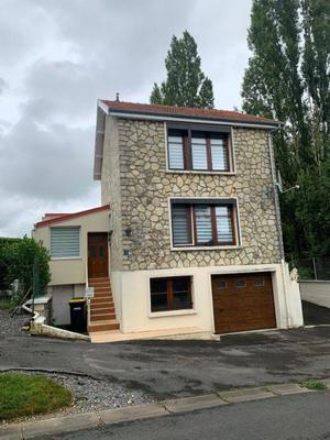 Maison - 99 m² - 5 pièces