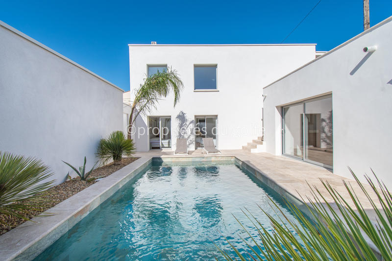 Maison - 161 m² - 6 pièces