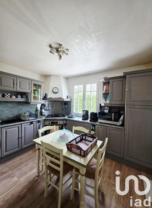 Maison - 135 m² - 6 pièces