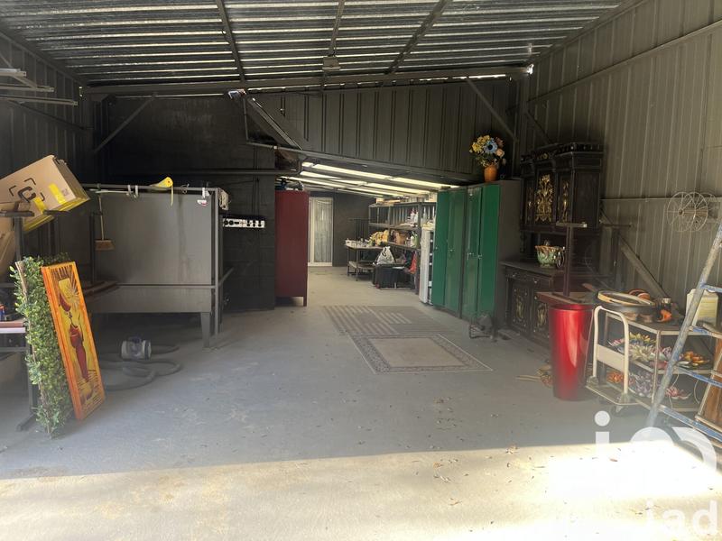 Maison - 180 m² - 8 pièces