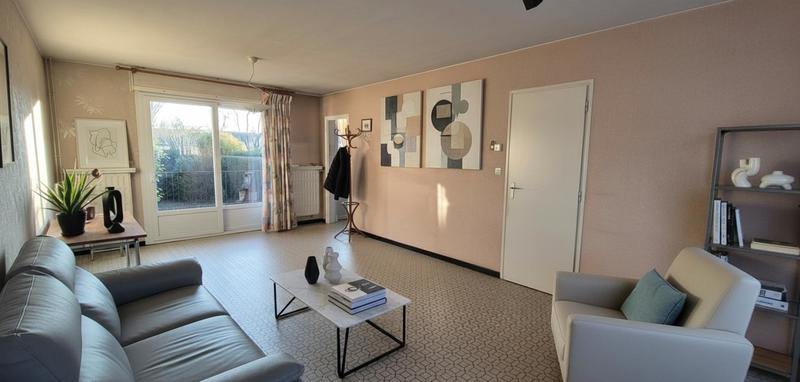 Maison - 83 m² - 4 pièces