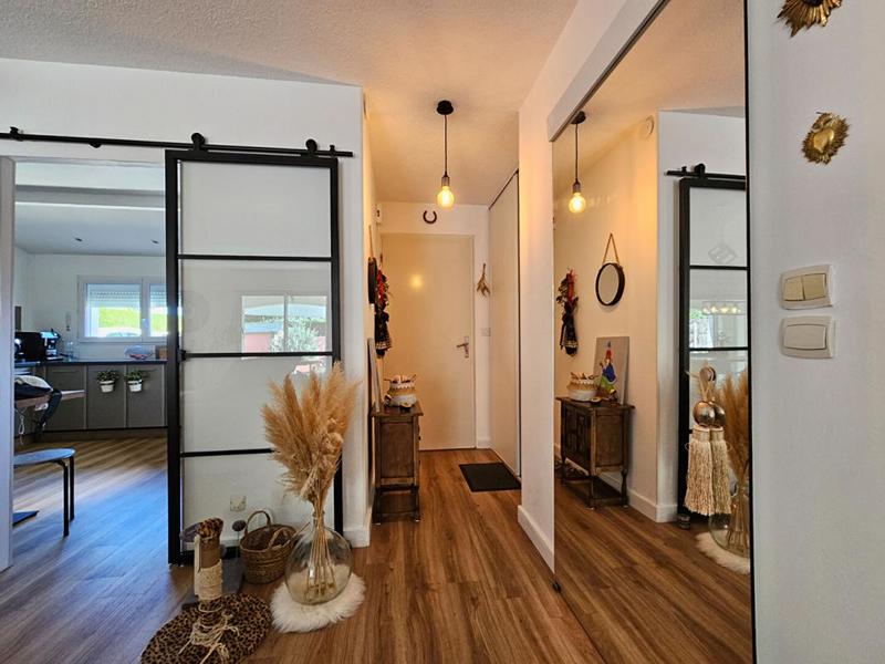 Maison - 95 m² - 5 pièces