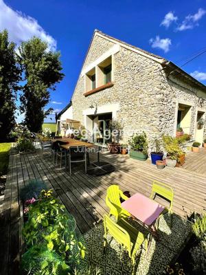 Maison - 176 m² - 6 pièces