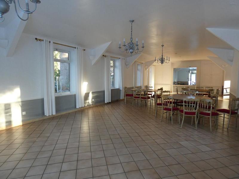 Demeure - 16 pièces