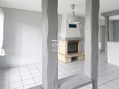 Maison - 101 m² - 6 pièces
